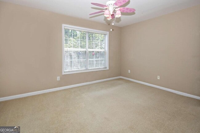 Building Photo - 4248 River Green Dr NW