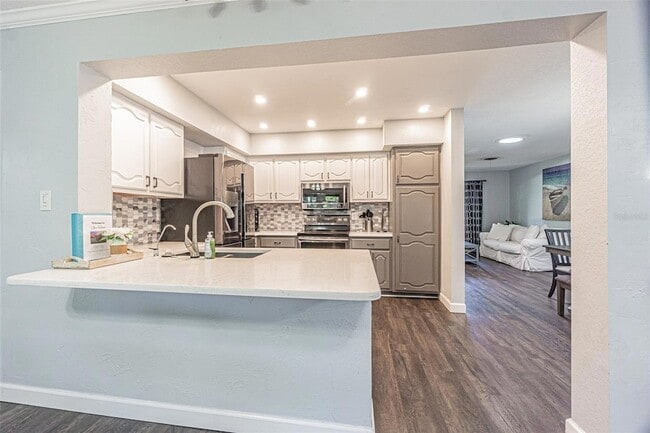 Building Photo - 863 Bay Breeze Terrace