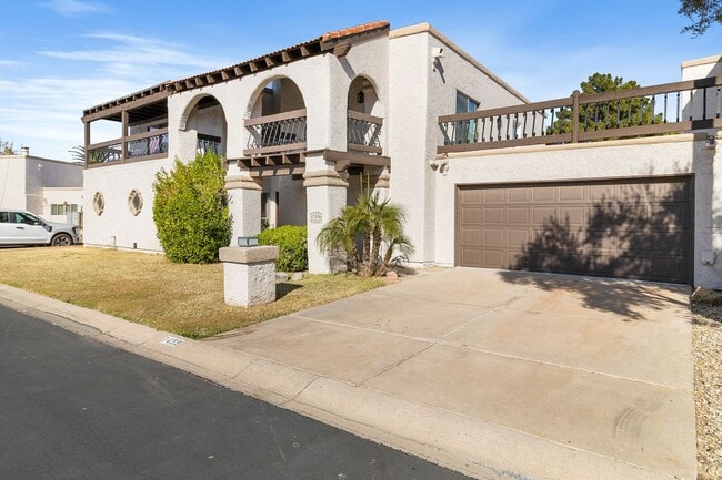 Building Photo - Luxury Living in the Heart of McCormick Ranch!