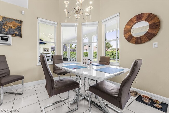 Building Photo - 2031 Teagarden Ln