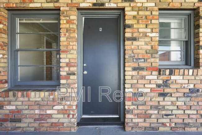 Building Photo - 1515 N Carson St