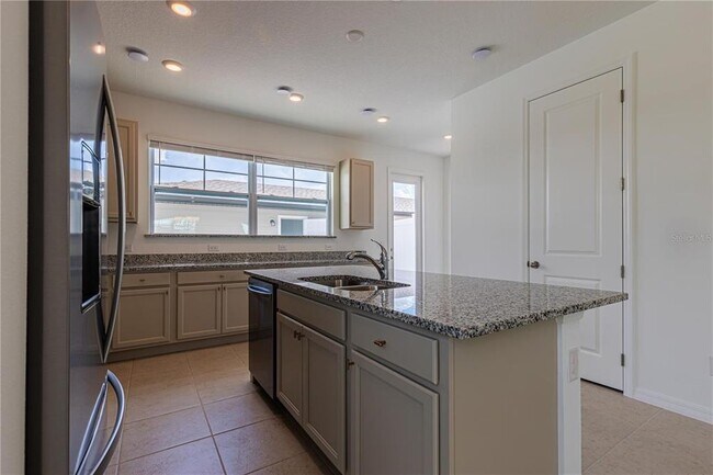 Building Photo - 17230 Melogold Wy