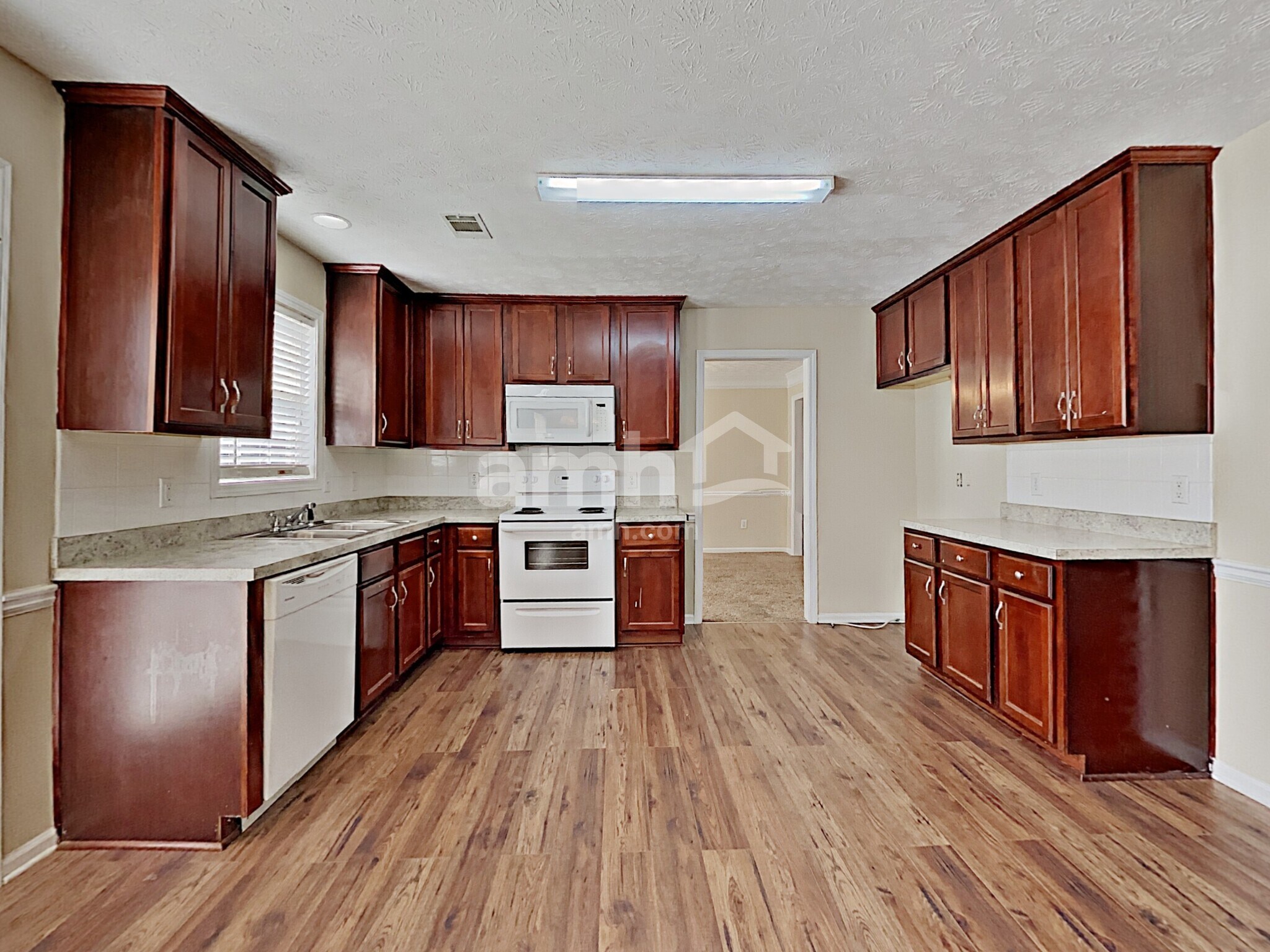 Building Photo - 1318 Baylor Dr