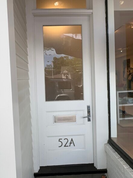 Building Photo - 52 Jobs Ln