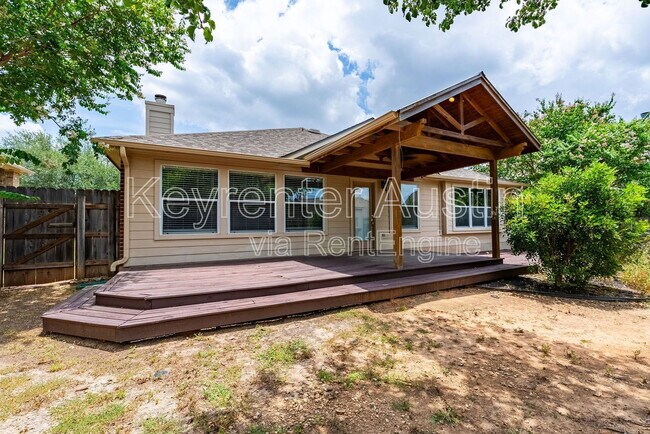 Building Photo - 2601 Tumbling River Dr