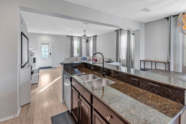 Building Photo - Partially furnished 3-bedroom, 2.5-bath home