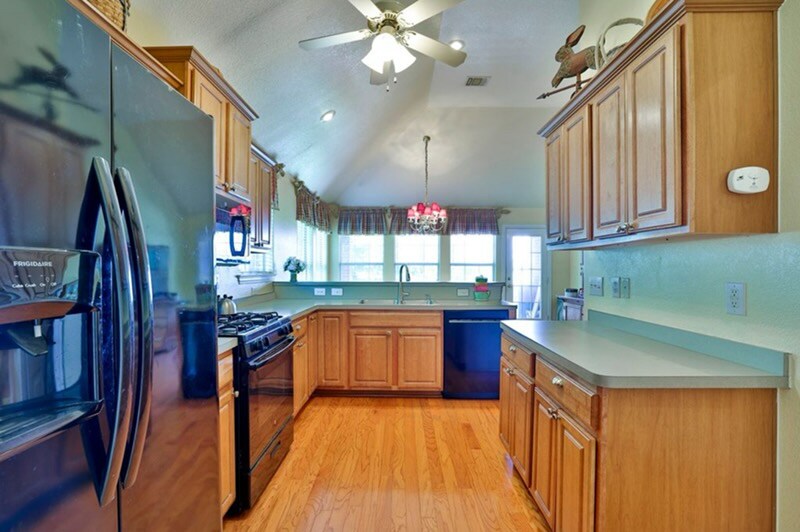 Building Photo - 7501 Diamond Springs Tr