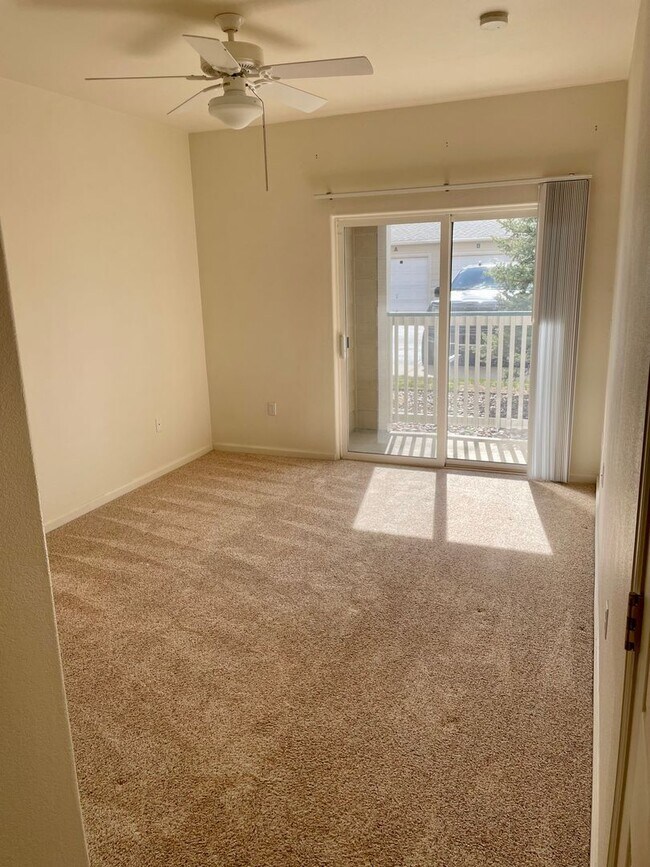 Building Photo - Broomfield Ranch Condo