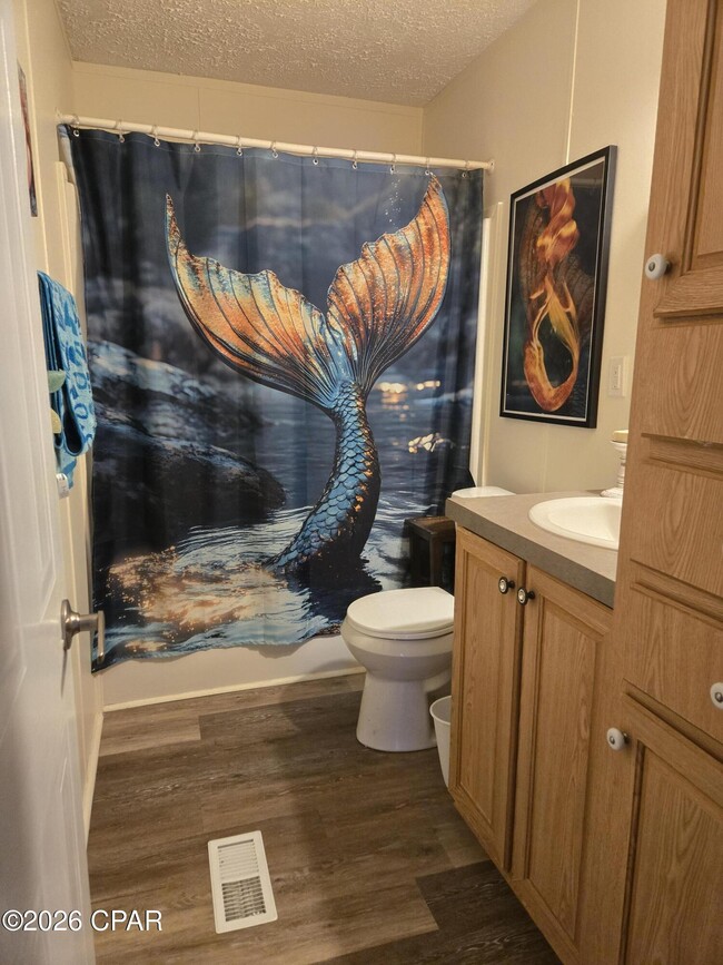 Building Photo - 2115 Bent Oak Ct