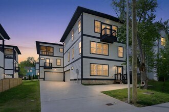 Building Photo - 203 Oceola Ave