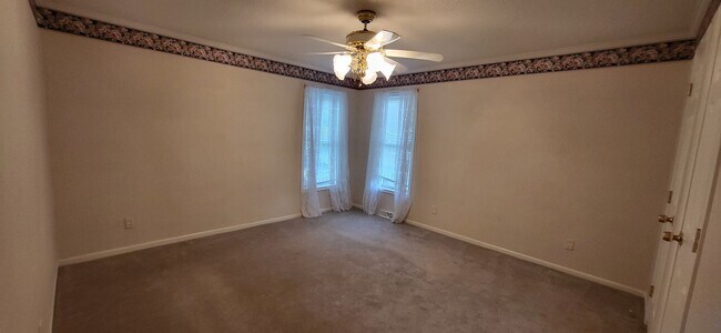 Building Photo - 338 Hicks Farm Rd