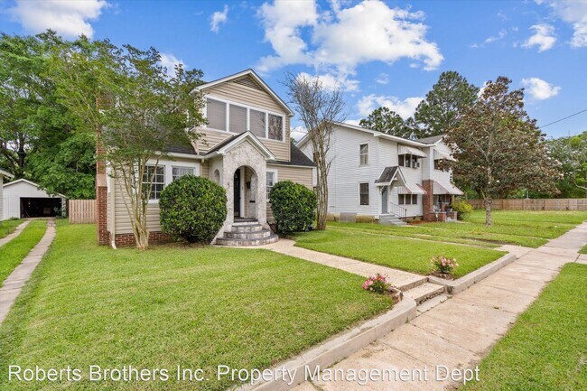 Primary Photo - 4 br, 2 bath House - 263 Seminole Street