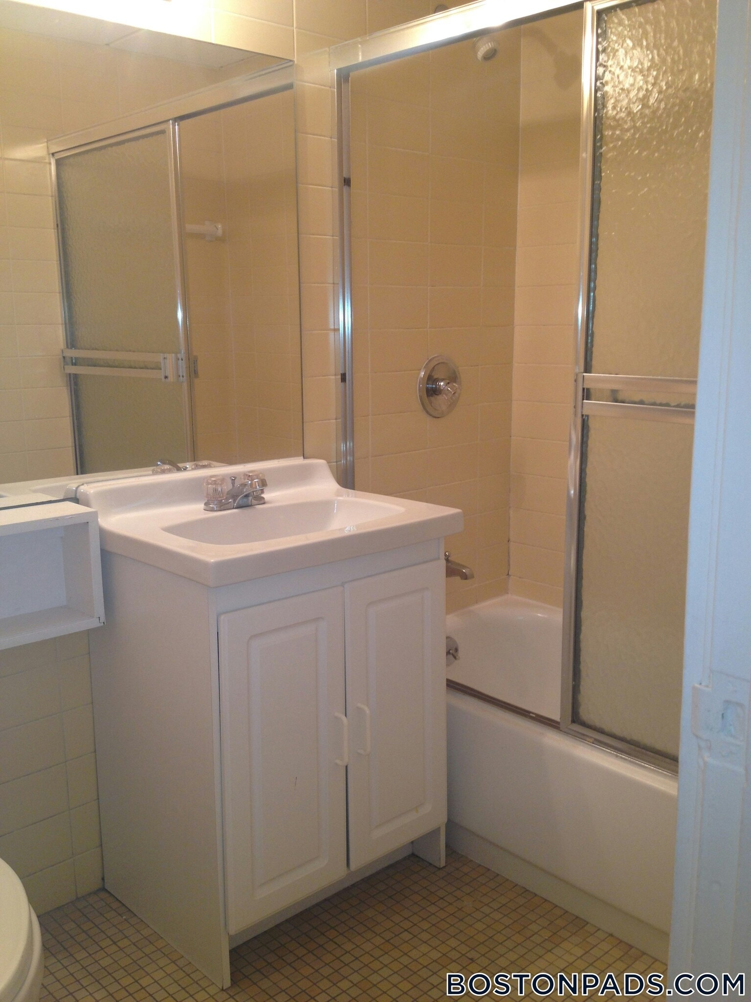 Building Photo - 62 Boylston St