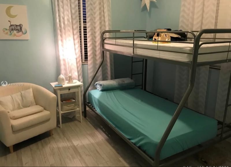 Building Photo - 2240 NE 37th Terrace