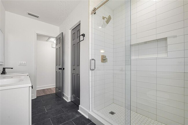 Building Photo - 2491 Coronado Way