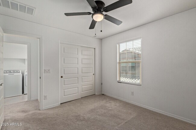 Building Photo - 3813 N 100th Dr