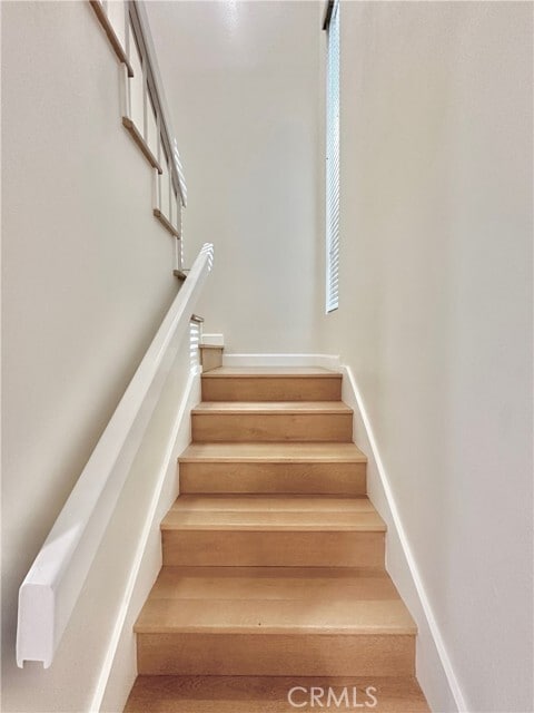 Building Photo - 912 Plaza Escondido