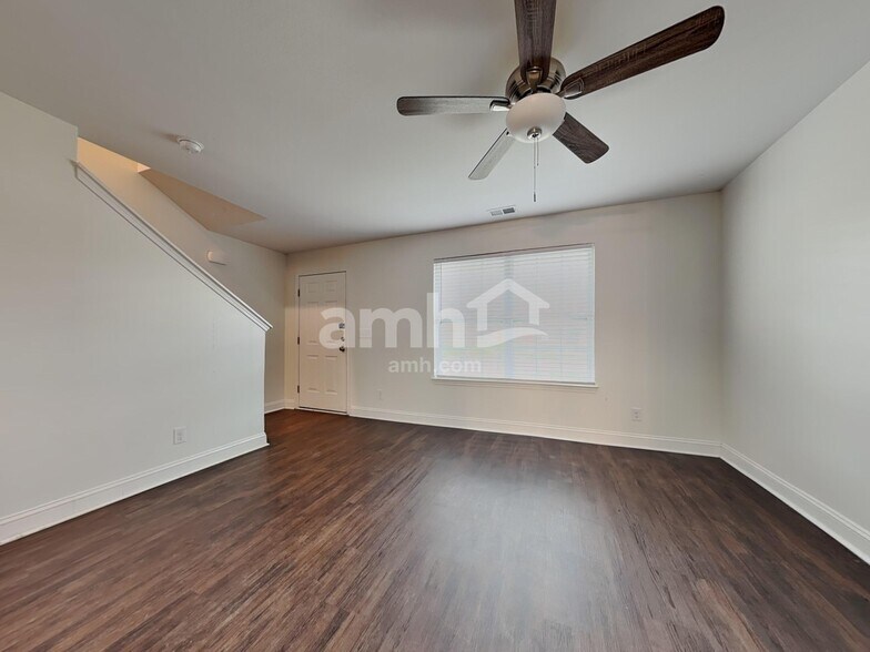 Building Photo - 7141 Lawgiver Cir