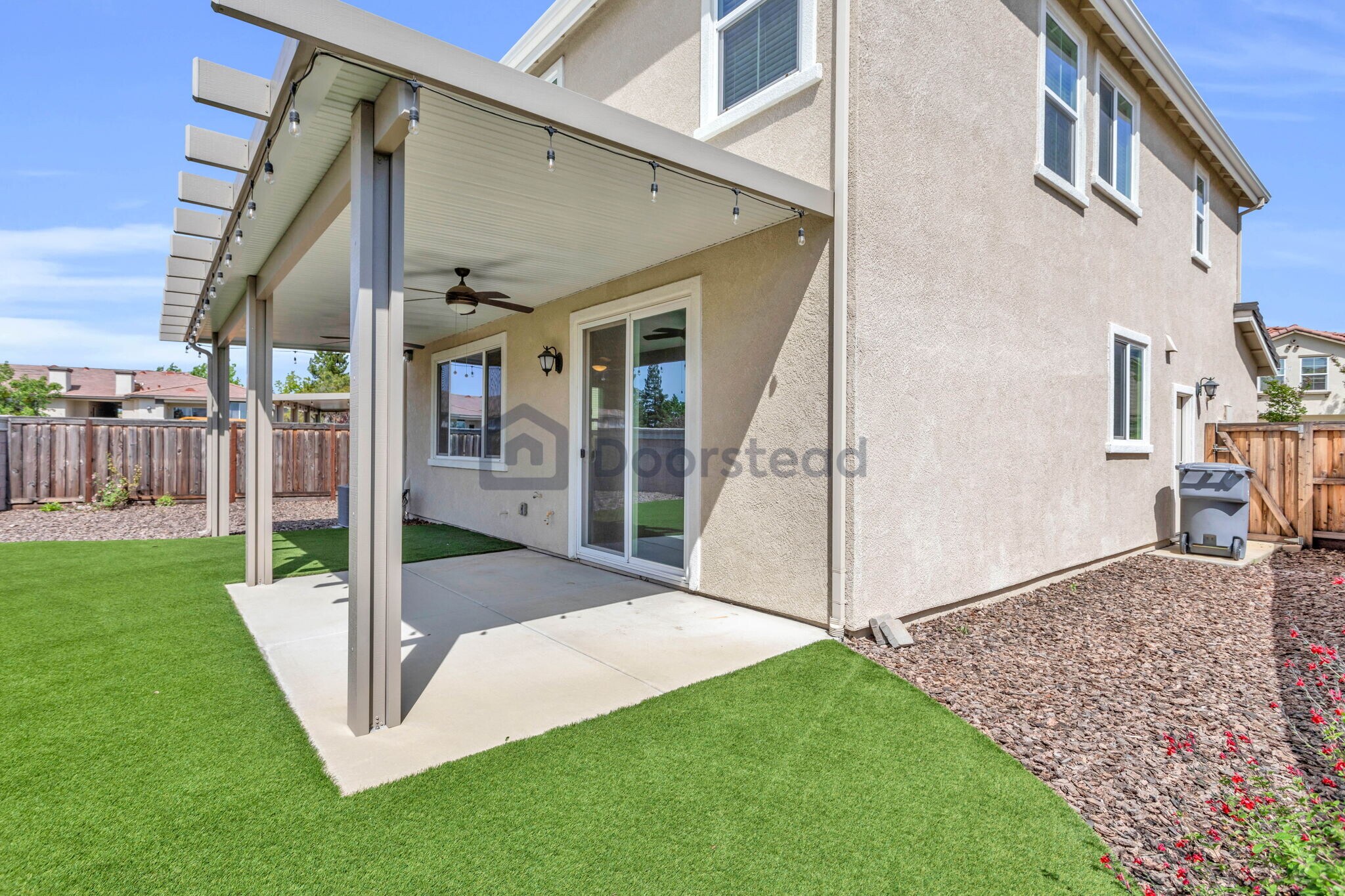 Building Photo - 6112 Mehrten Cir