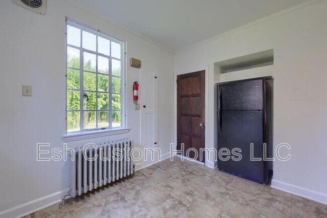 Building Photo - Safe Harbor Village - 3