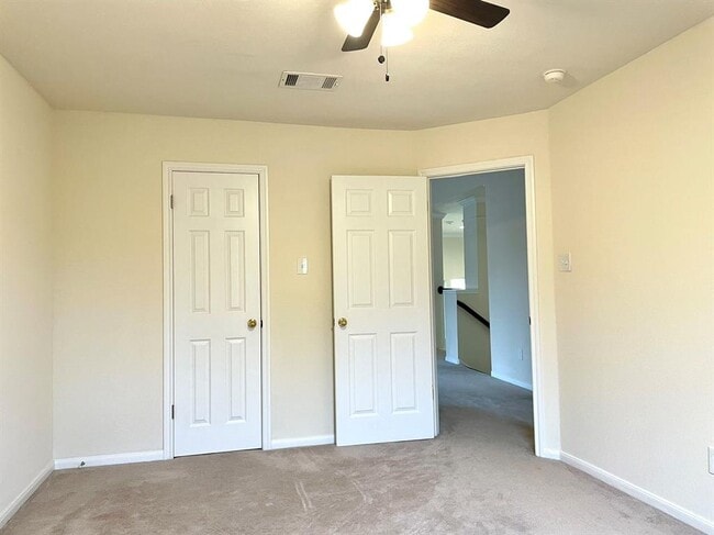 Building Photo - 16927 Bar Harbor Bend