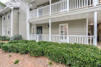 Building Photo - 103 Sterling Ct