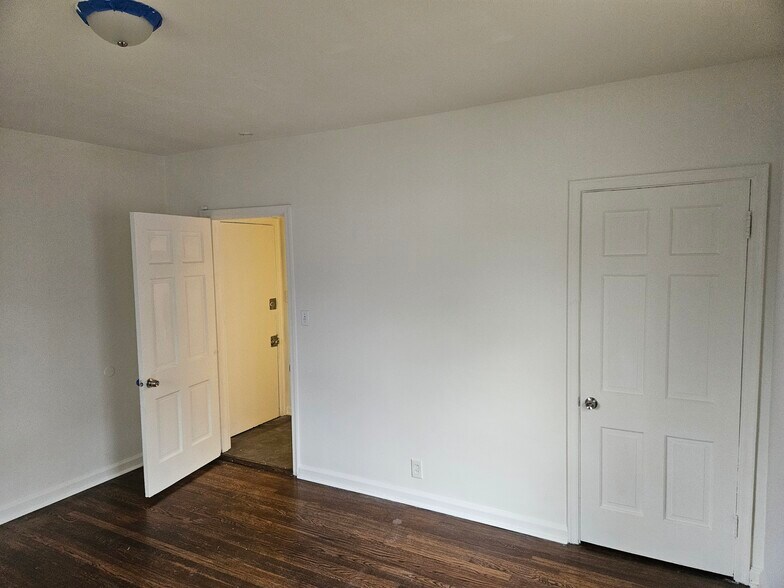 Bedroom - 4748 Reading Rd