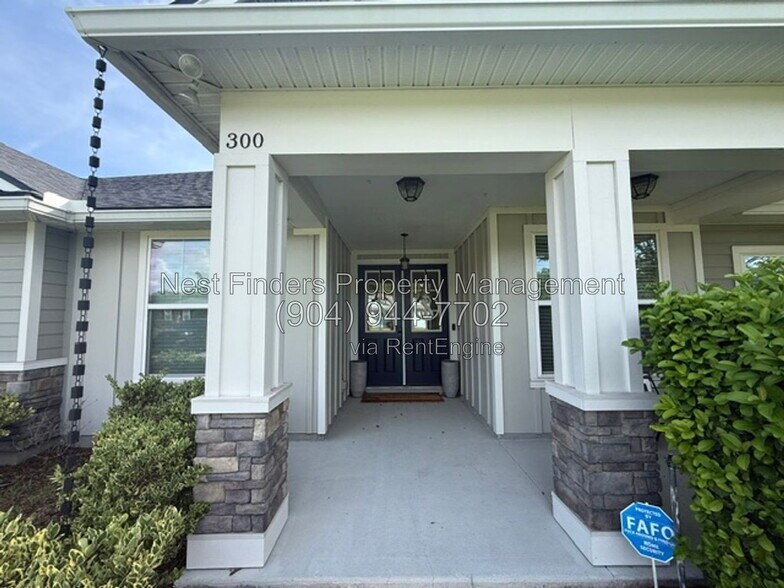 Building Photo - 300 N Shadowwood Dr