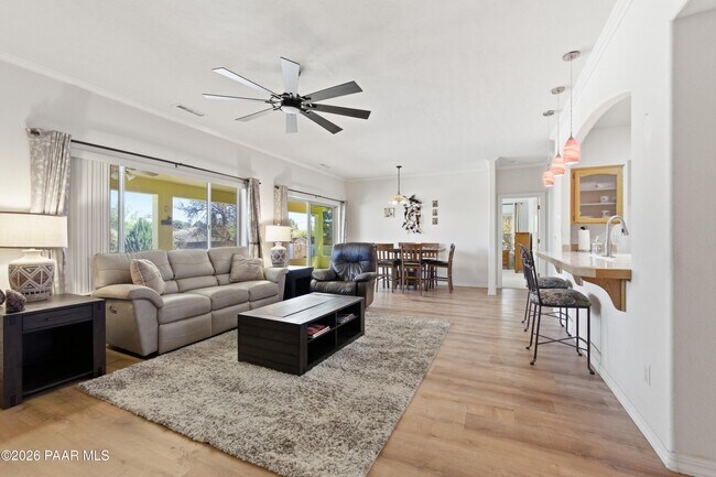 Building Photo - 5775 Goldenrod Way