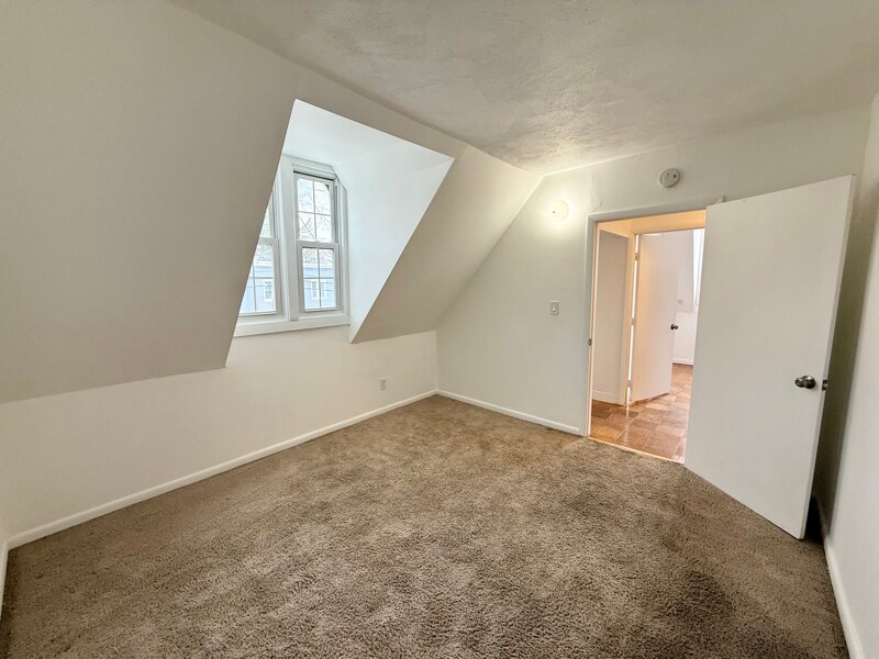 Building Photo - 32 Garner St