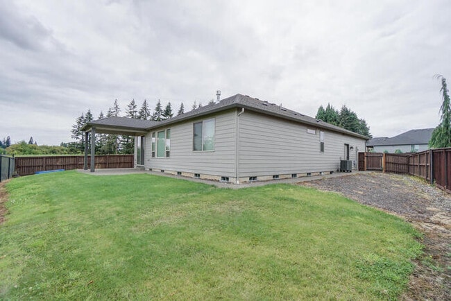 Building Photo - NEWER THREE BEDROOM IN CUL-DE-SAC