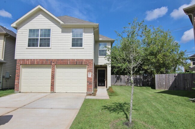 Primary Photo - 5903 Santa Cecilia Ln