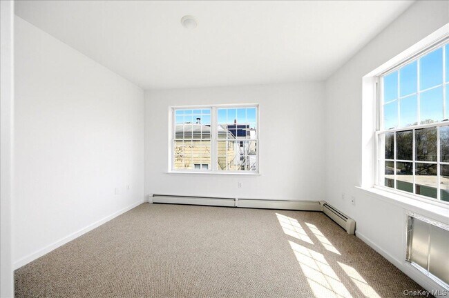 Building Photo - 82 Morningside Ave