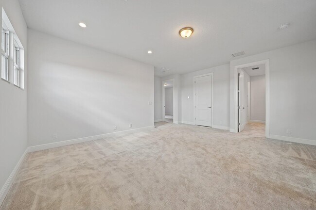 Building Photo - 12724 Nautilus Cir