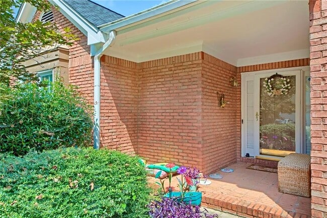 Building Photo - 3492 Heatherwood Ct