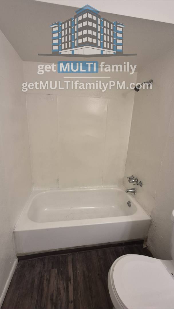 Building Photo - 334 N McQueen Rd