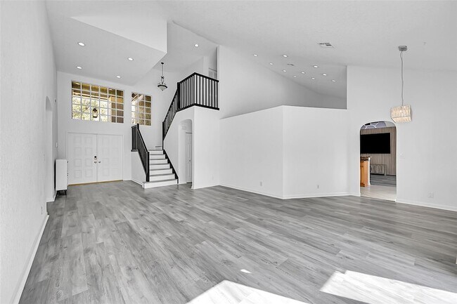 Building Photo - 4414 NW 52nd St
