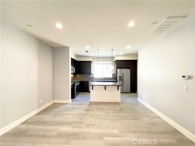 Building Photo - 6387 Orion Ct