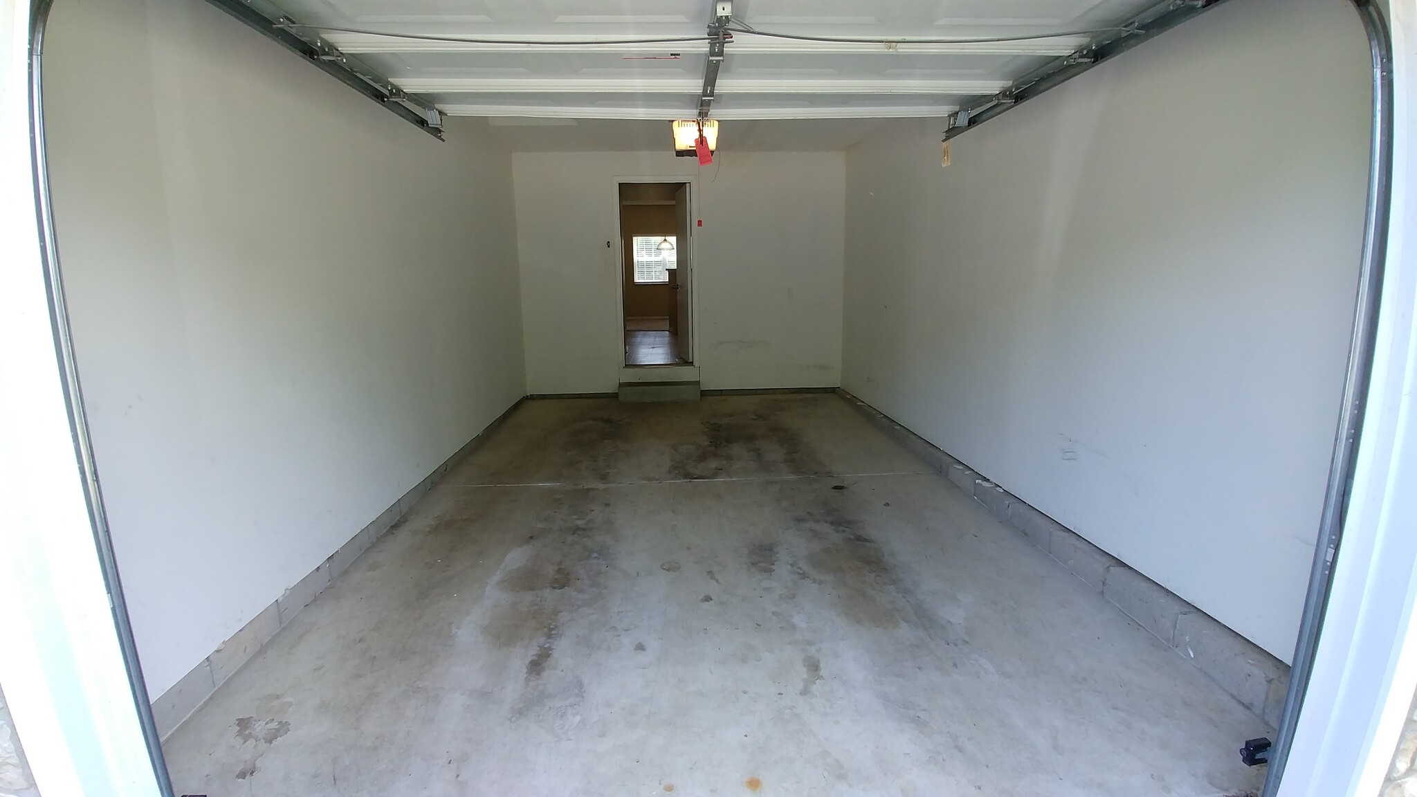 Garage - 101 Courtright East Rd