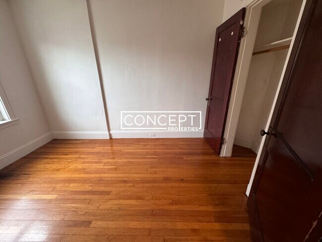 Building Photo - 120 Summer St