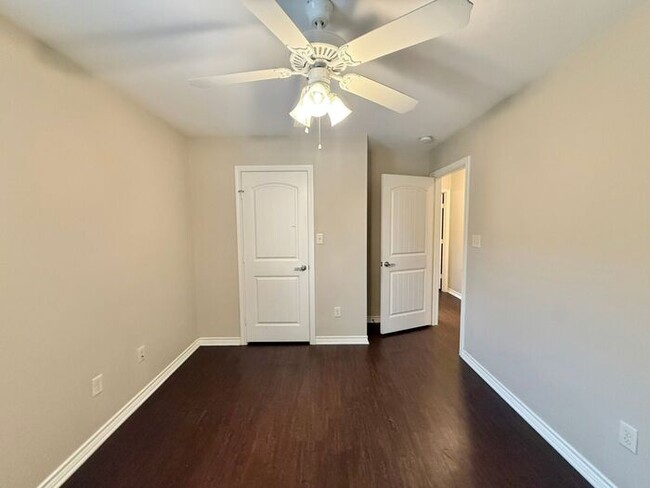 Building Photo - Tour Today! - Gorgeous 4 Bedroom Home in The Ranch Subdivision- Flint!