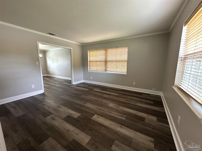 Building Photo - 5701 Limestone Rd