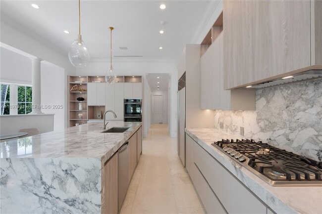 Building Photo - 26 Tahiti Beach Island Rd