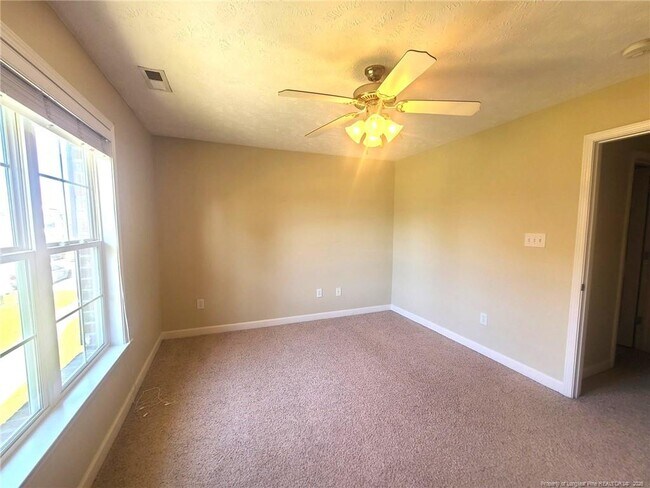 Building Photo - 1761 Renwick Dr