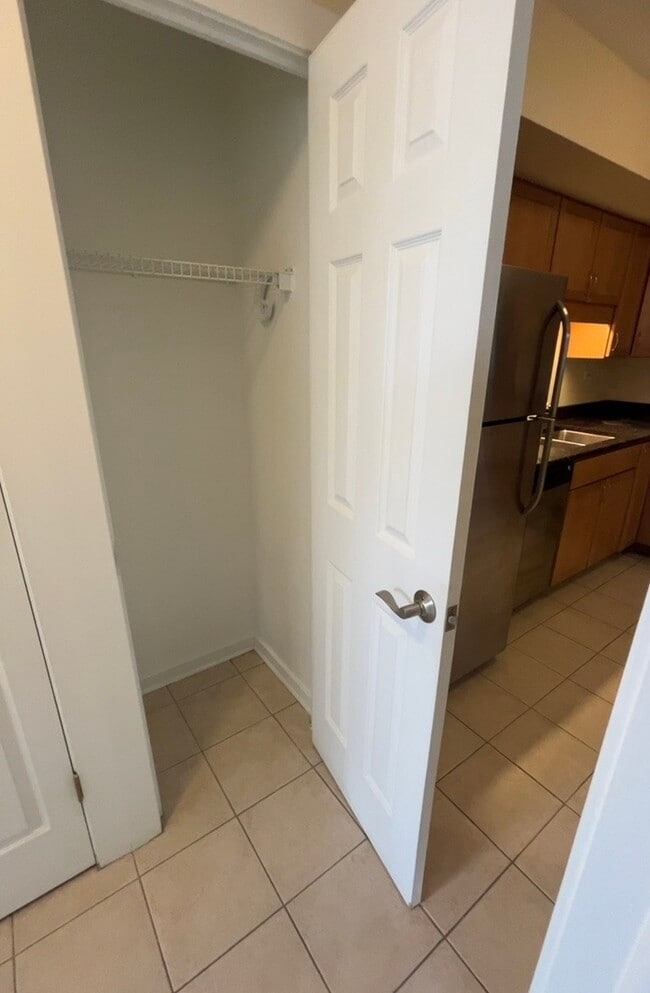 Building Photo - 317 Wisconsin Ave