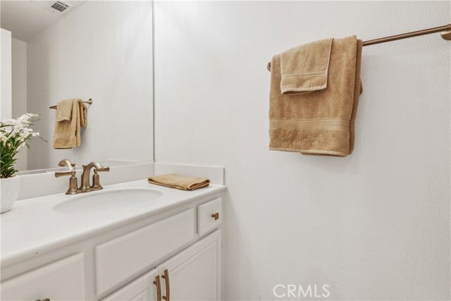 Building Photo - 2 Cameray Heights