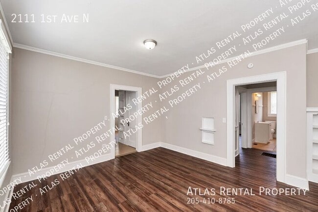 Building Photo - 2111 1st Ave N
