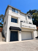Building Photo - 3165 Weldon Ave