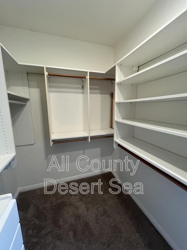 Building Photo - 16826 Clovergreen Ln