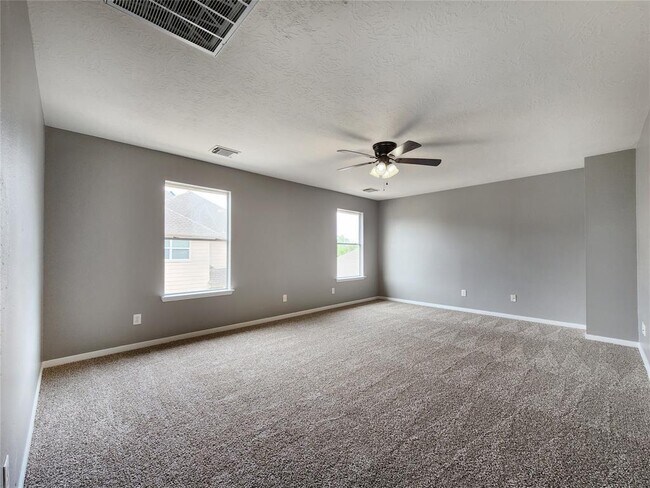 Building Photo - 2546 Acadiana Ln